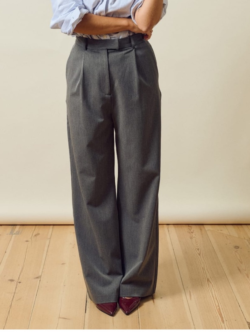 Djerf Avenue Gray Dress Pants